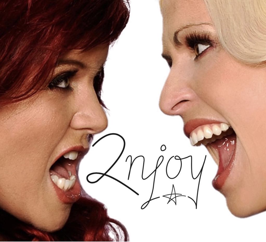 2njoy – entertainerduon bakom showen, med erfarenhet av liveunderhållning för event, fester och företagsarrangemang.